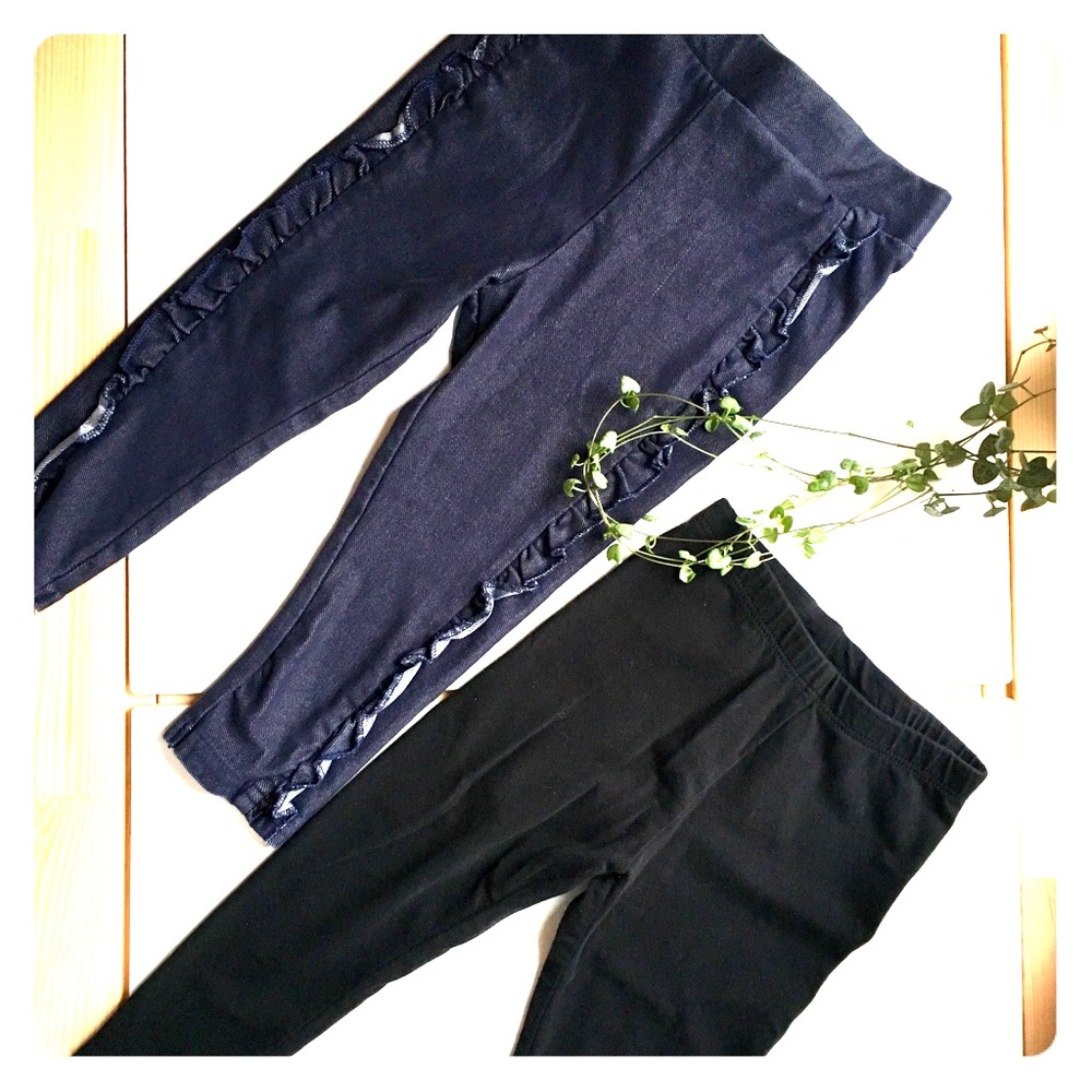 Lot. 2 pairs of leggings.